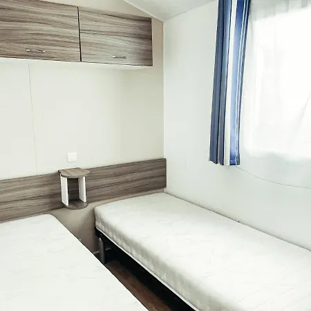 Camping 3 Bedroom Leï Suves - Joycasa *
