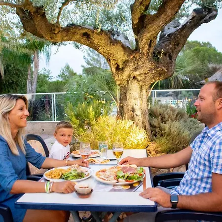 3 Bedroom Leï Suves - Joycasa Camping Roquebrune-sur Argens