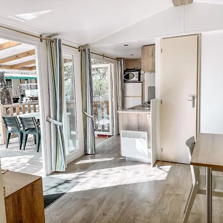 3 Bedroom Leï Suves - Joycasa Camping Roquebrune-sur Argens