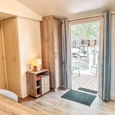 3 Bedroom Leï Suves - Joycasa Camping Roquebrune-sur Argens