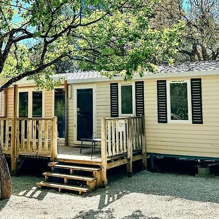 3 Bedroom Lei Suves - Joycasa Кемпинг